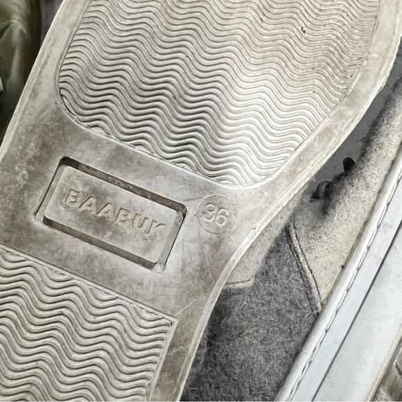 Baabuk Sky Wooler Shoe in Middle Grey Size 36 EUC - Picture 11 of 13
